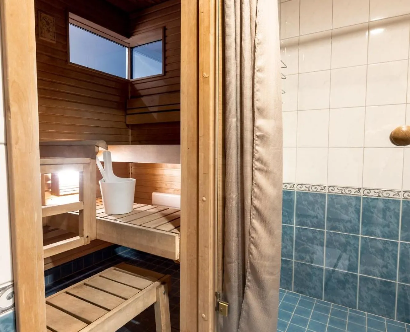 2Ndhomes Luxurious Kamppi Center 2Br Apartment With Sauna & Balcony Helsinki 0*,  Finlande